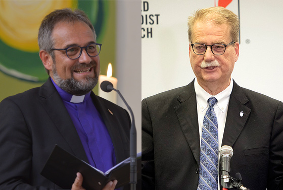 Die Bischöfe Harald Rückert (links) und Kenneth H. Carter wenden sich mit Hirtenbriefen an die Gemeinden der EmK.